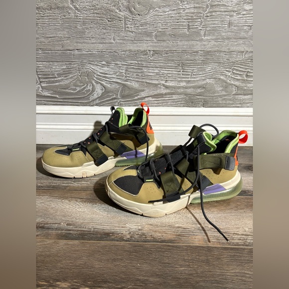 Nike Air Edge 270 Parachute Beige Size 10 - Picture 2 of 10